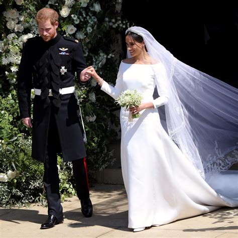 robe de mariée givenchy meghan markle|The Vogue Verdict On The Duchess of Sussex's Wedding Dress.